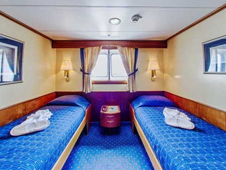 Ocean Adventurer Cabin 221 Main Deck Twin Window Ken Kaminesky