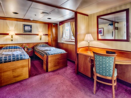 Ocean Adventurer Cabin 402 Suite Ken Kaminesky