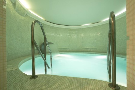 Opera Spa Hotel Riga