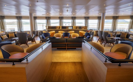 Quark Expeditions Ultramarine Panorama Lounge