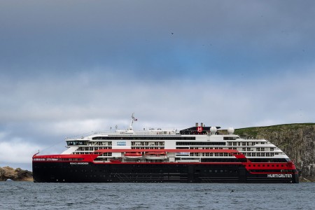 Roald Amundsen Hurtigruten Espen Mills