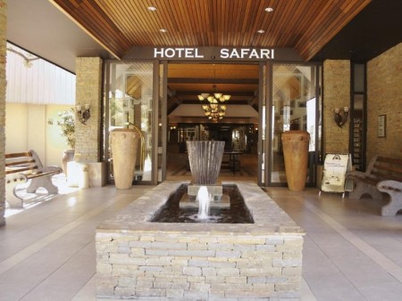 Safari Hotel 04