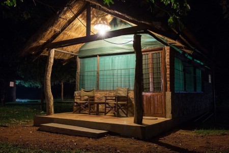 Thornicroft Lodge South Luangwa Chalet Nacht