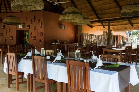 Thornicroft Lodge South Luangwa Diner Zaal
