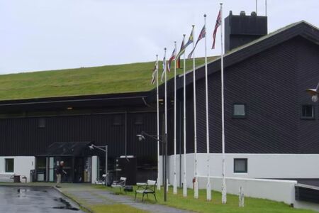 Torshavn%2C Hotel F%C3%B8royar Cape Tracks