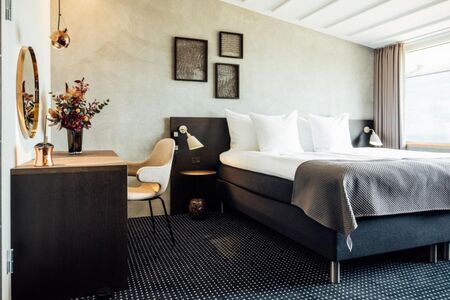 Torshavn%2C Hotel F%C3%B8royar Cape