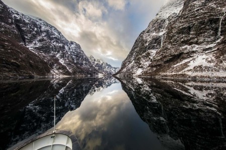Treinreis Flam Fialir Iconic Norway Berge Knoff Natural Light VisitNorway Com