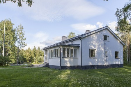 Villa Apukka From Outside Summer 1500x1000