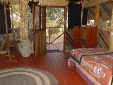 Zikomo Camp 04