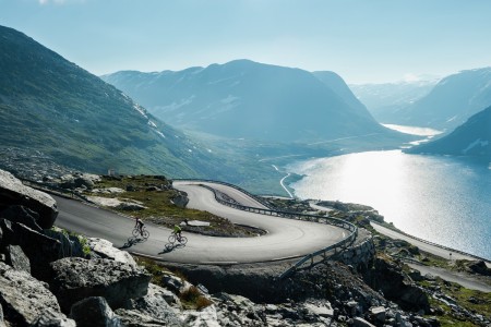 Autorondreis Balder Road Cycling Geirangerfjord Mattias Fredriksson Visitnorway