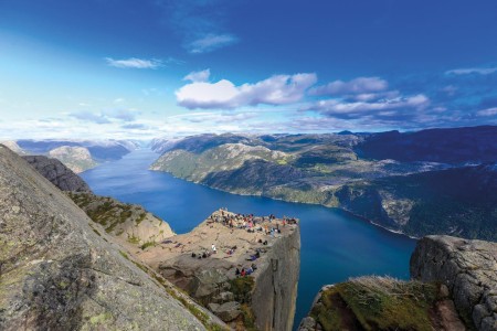 Autorondreis Noorwegen Aegir Preikestolen The Pulpit Rock Fjord Norway Paul Edmundson