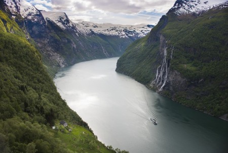 Autotour Thor The Geiranger Fjord And The Seven Sisters Ch Visitnorway