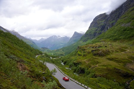 Autovakantie Noorwegen Embla Travelling Between Dalsnibba And Geiranger Oyvind Heen Visitnorway