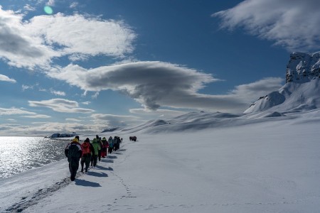 Beluga Reizen Sneeuwschoenwandeling Naar Alkhornet