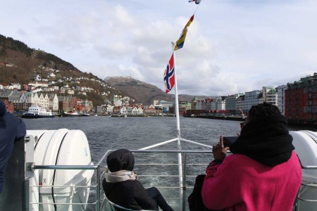 Cape Tracks Citytrip Hodr Bergen Bryggen Ramon Lucas