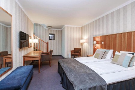 Eidfjord Voringfoss Hotel Tweepersoons Bed Cape