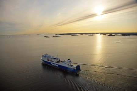 Finnlines Naantali via Langnas naar Kapellskar