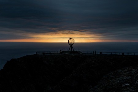 Fly Drive Noordkaap Nanna Midnight Sun At The North Cape Christian Roth Christensen Visitnorway