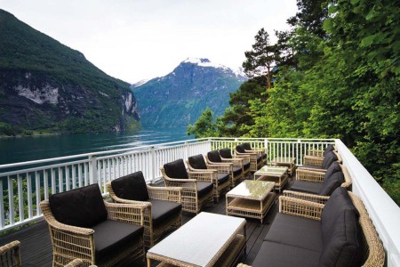 Grande Fjord Hotel Geiranger Terras Uitzicht Cape