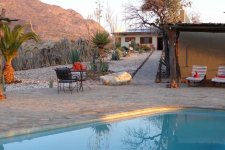 Hohenstein Lodge Ondili Erongo Zwembad