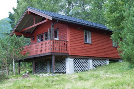 Hornindal Knausen Hut Cape