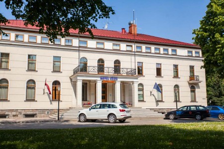 Hotel Cesis 10