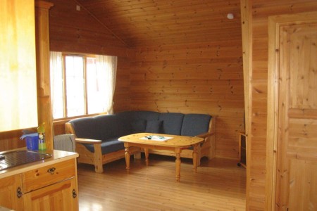 Hoyheimsvik Viki Fjordcamping Hytte 12 13 Woonkamer