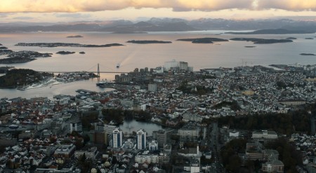 Hurtigruten Rondreis Viking The Stavanger Region Iconic Norway Berge Knoff Natural Light Visitnorway