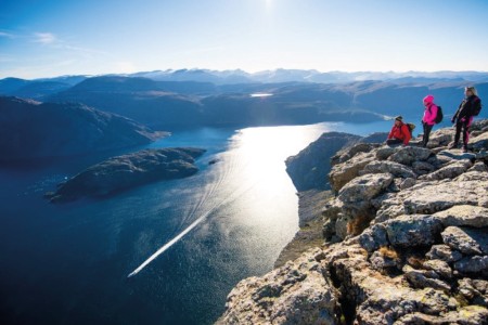 Kalvag Knutholmen Bergen Cape