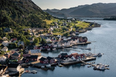 Kalvag Knutholmen Bovenaanzicht Cape