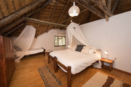 Kamer Sefapane Lodge