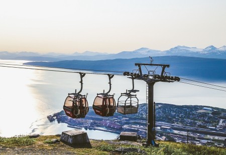 Kampeerhuttentocht Disa Cable Car View Narvik Cabday Foap Visitnorway