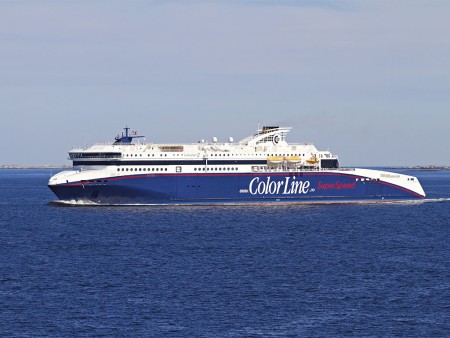 Larvik Hirtshals Superspeed