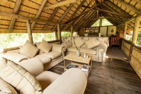 Lounge Tembe Elephant Lodge
