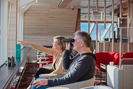 Ms Fridtjof Nansen Hurtigruten Explorer Lounge Agurtxane Concellon