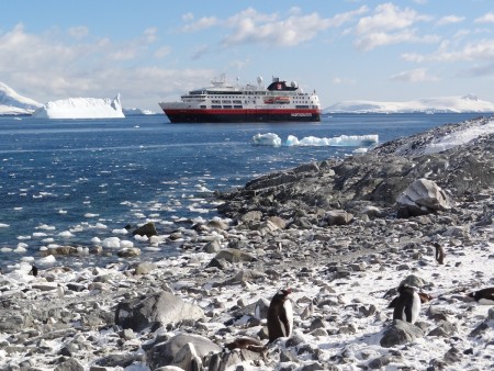 Ms Fram Schip Yann Delisle Hurtigruten