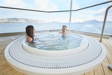 Ms Nordkapp Hottub Simon Skreddernes Coup Agency Hurtigruten