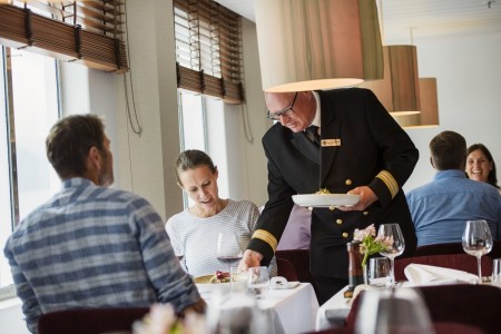 Ms Polarlys Eten Agurtxane Concellon Hurtigruten