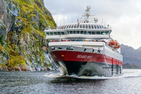 Ms Richard With Trollfjorden Robert Cranna Hurtigruten