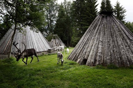 Noordkaap Huttentocht Reidun Tina Stafren Sami Camp