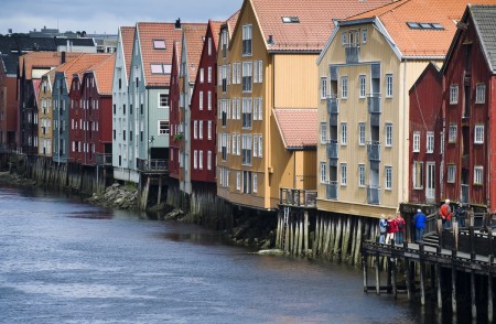 Noorse Fjorden Zien Mimir The River Nidelven In Trondheim Ch Visitnorway