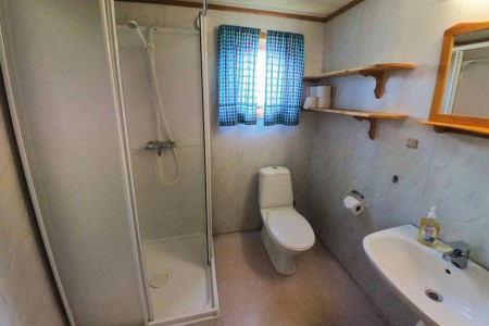 Offersoy Camping Hytte 2 Badkamer