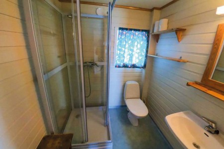 Offersoy Camping Hytte 4 Badkamer