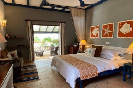 Pinewood Beach Resort And Spa Suite Slaapkamer