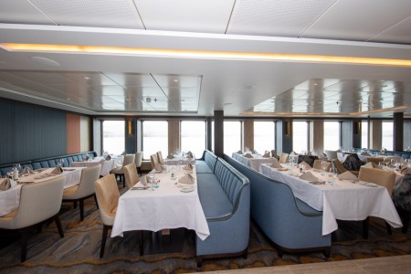 Quark Expeditions World Explorer Restaurant 6