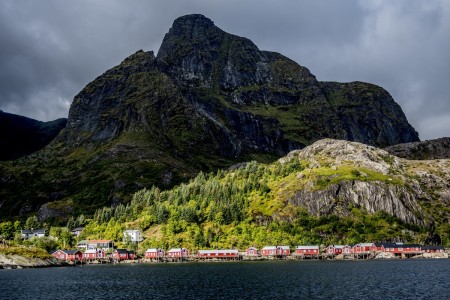 Rondreis Noorwegen Zweden Noordkaap Yggdrasil The Fishing Village Nusfjord In Lofoten Thomas Rasmus Skaug Visitnorway