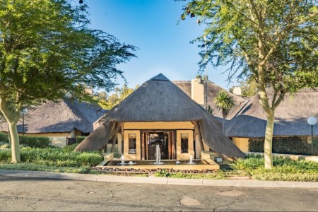 Shumba Valley Lodge Voorzijde