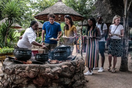 Soweto Fietstour Lebos Backpackers Lunch