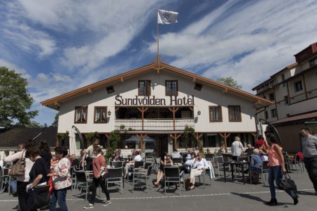 Sundvolden Hotel Aanzicht Cape