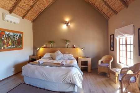 Thabile Lodge Oudtshoorn Slaapkamer